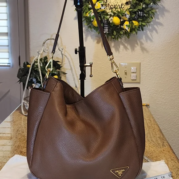 New Prada Vitello Daino BR5009 Brown Leather Side Pocket Hobo Mag Id Card Duster - Picture 3 of 16